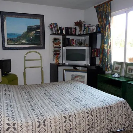 House With 4 In Portals Nous, With Wonderful Sea View, Pool Acce